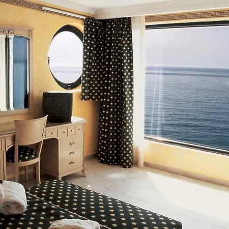 赛维格里普蒙蒂博里酒店 比利亚霍约萨