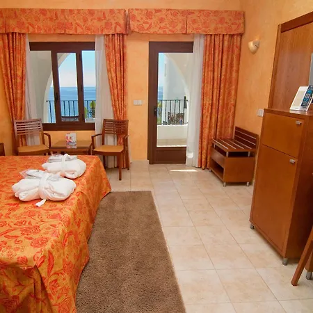 赛维格里普蒙蒂博里酒店